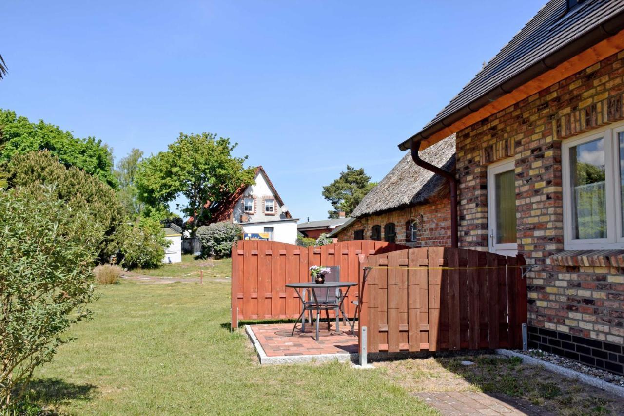 Ferienhaus Mit Terrasse Am Heideweg Baabe Ngoại thất bức ảnh