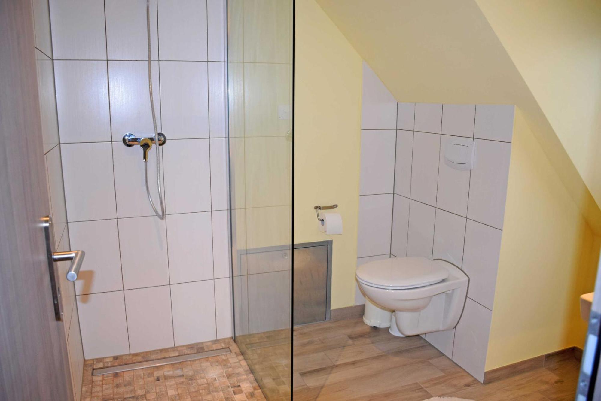 Ferienhaus Mit Terrasse Am Heideweg Baabe Ngoại thất bức ảnh